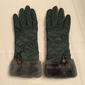 Ugg Quilted Gloves